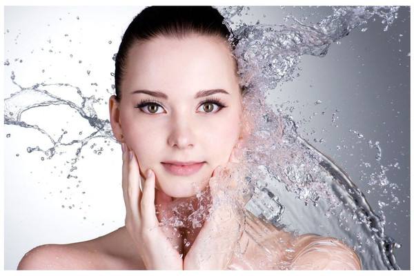 夏季為什么要多喝水！